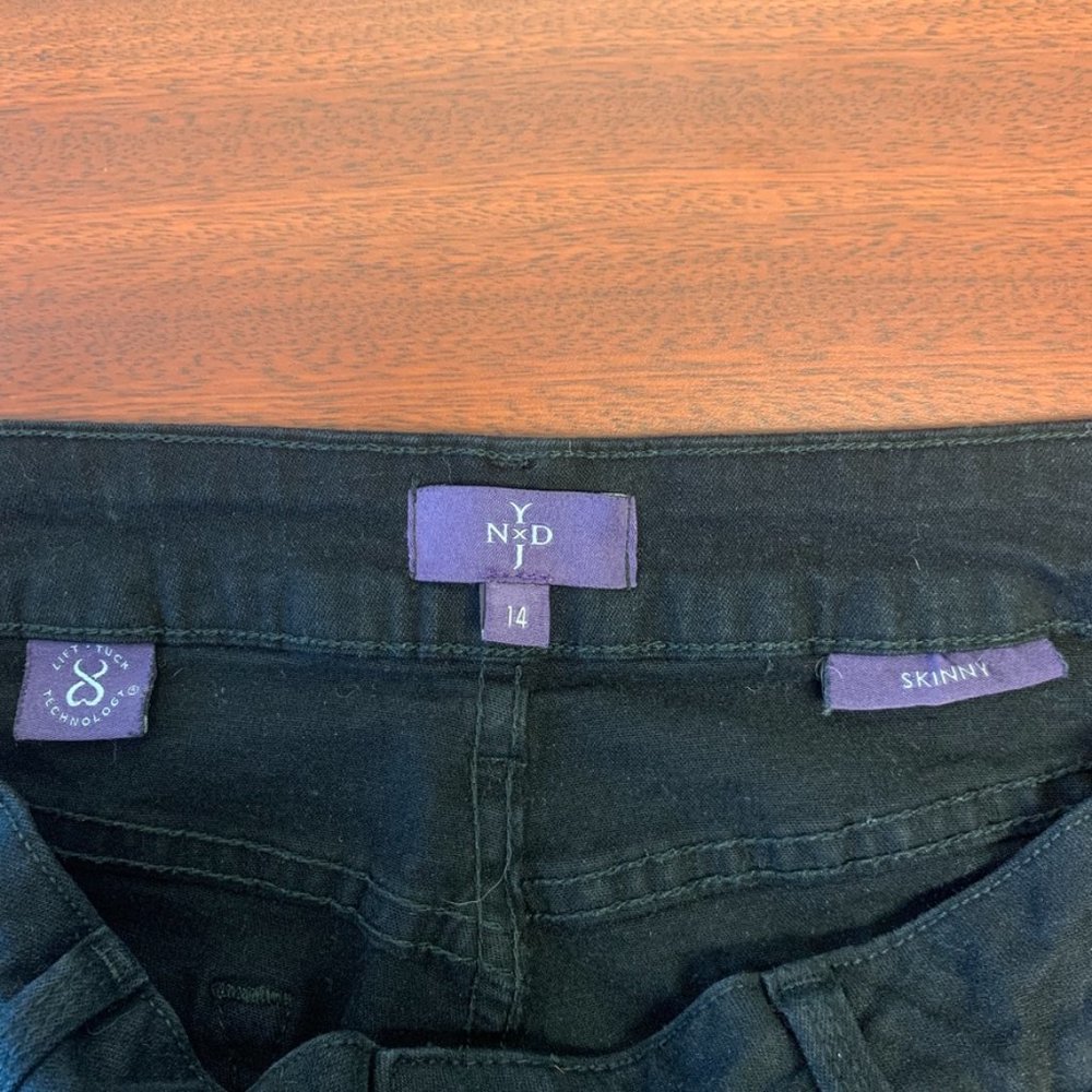 Not Your Daughters Jeans EUC - Picture 6 of 8